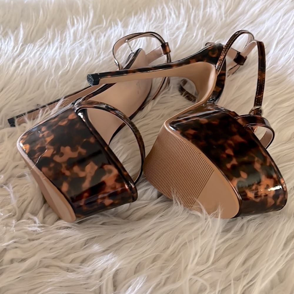 New Leopard stilletos 7inches